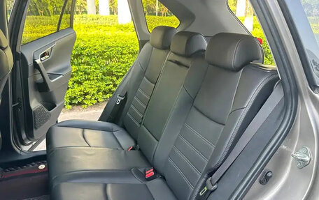 Toyota RAV4, 2023 год, 1 987 000 рублей, 11 фотография