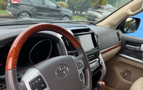 Toyota Land Cruiser 200, 2012 год, 3 990 000 рублей, 18 фотография