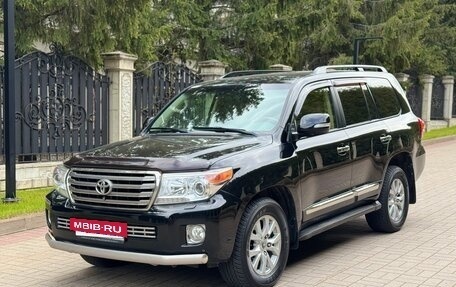 Toyota Land Cruiser 200, 2012 год, 3 990 000 рублей, 6 фотография