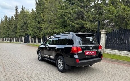 Toyota Land Cruiser 200, 2012 год, 3 990 000 рублей, 7 фотография