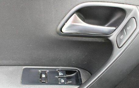 Volkswagen Polo VI (EU Market), 2015 год, 535 000 рублей, 15 фотография