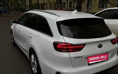 KIA cee'd III, 2019 год, 1 600 000 рублей, 4 фотография