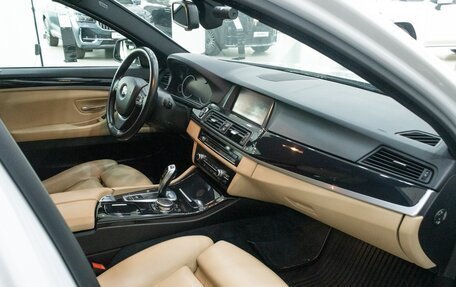 BMW 5 серия, 2016 год, 2 198 000 рублей, 15 фотография