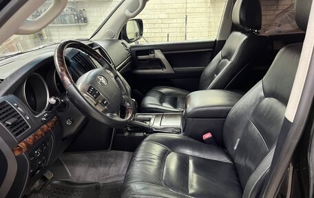 Toyota Land Cruiser 200, 2011 год, 3 339 000 рублей, 12 фотография