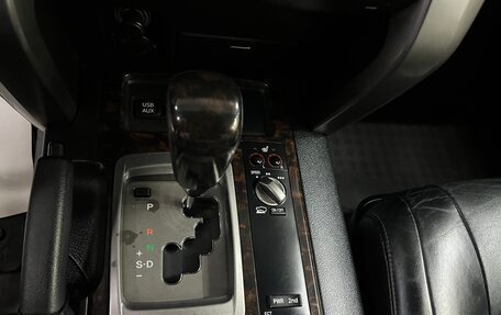 Toyota Land Cruiser 200, 2011 год, 3 339 000 рублей, 21 фотография