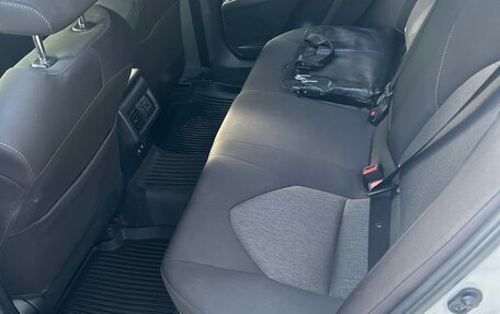 Toyota Camry, 2021 год, 2 950 000 рублей, 10 фотография