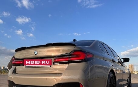 BMW 5 серия, 2021 год, 7 200 000 рублей, 3 фотография