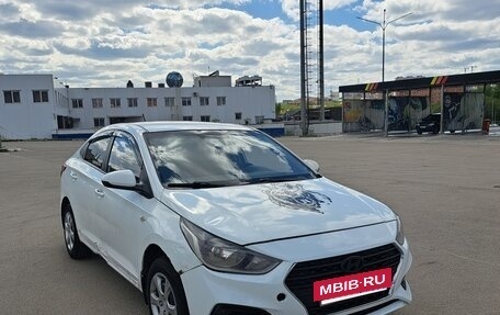 Hyundai Solaris II рестайлинг, 2019 год, 780 000 рублей, 4 фотография