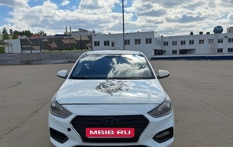 Hyundai Solaris II рестайлинг, 2019 год, 780 000 рублей, 2 фотография