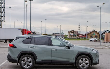 Toyota RAV4, 2020 год, 3 470 000 рублей, 4 фотография