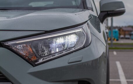 Toyota RAV4, 2020 год, 3 470 000 рублей, 8 фотография