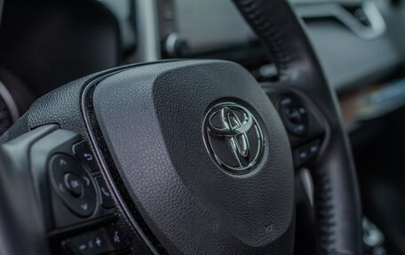 Toyota RAV4, 2020 год, 3 470 000 рублей, 14 фотография