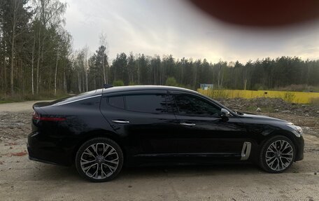 KIA Stinger I, 2018 год, 3 000 000 рублей, 6 фотография