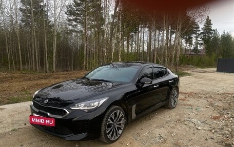 KIA Stinger I, 2018 год, 3 000 000 рублей, 2 фотография