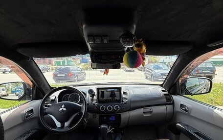 Mitsubishi L200 IV рестайлинг, 2010 год, 3 100 000 рублей, 20 фотография