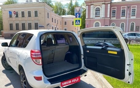 Toyota RAV4, 2010 год, 1 330 000 рублей, 10 фотография