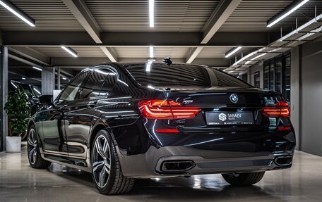 BMW 7 серия, 2017 год, 4 650 000 рублей, 6 фотография