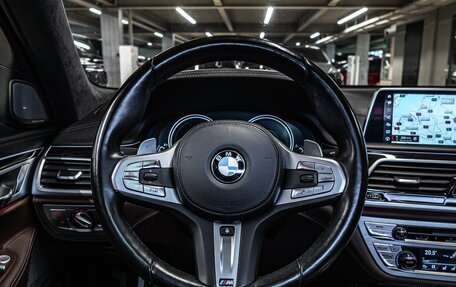 BMW 7 серия, 2017 год, 4 650 000 рублей, 31 фотография