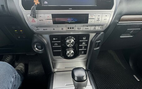 Toyota Land Cruiser Prado 150 рестайлинг 2, 2020 год, 5 150 000 рублей, 12 фотография