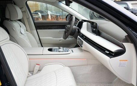 Genesis G90, 2023 год, 25 990 000 рублей, 12 фотография