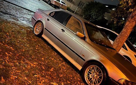 BMW 5 серия, 1999 год, 455 000 рублей, 9 фотография