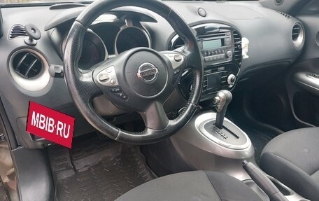 Nissan Juke II, 2013 год, 900 000 рублей, 8 фотография