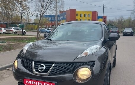 Nissan Juke II, 2013 год, 900 000 рублей, 5 фотография