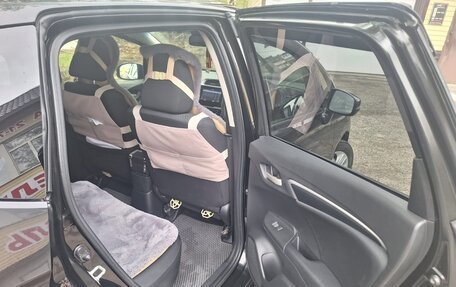 Honda Fit III, 2018 год, 1 200 000 рублей, 9 фотография
