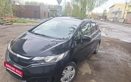 Honda Fit III, 2018 год, 1 200 000 рублей, 5 фотография