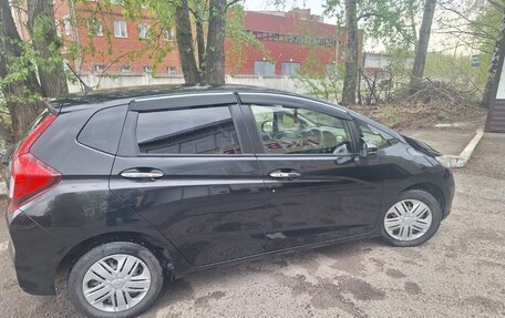 Honda Fit III, 2018 год, 1 200 000 рублей, 19 фотография