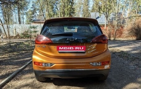 Chevrolet Bolt, 2017 год, 1 790 000 рублей, 5 фотография