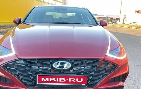 Hyundai Sonata VIII, 2020 год, 2 350 000 рублей, 2 фотография