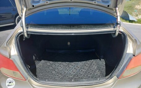 Hyundai Solaris II рестайлинг, 2012 год, 550 000 рублей, 18 фотография