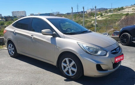 Hyundai Solaris II рестайлинг, 2012 год, 550 000 рублей, 2 фотография