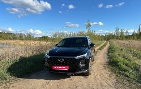 Hyundai Santa Fe IV, 2018 год, 3 290 000 рублей, 4 фотография