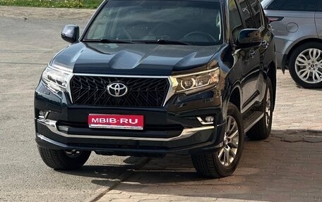Toyota Land Cruiser Prado 150 рестайлинг 2, 2018 год, 5 500 000 рублей, 1 фотография
