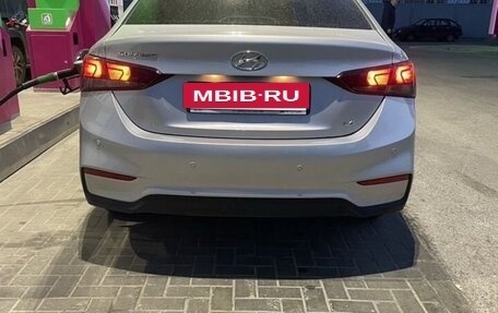 Hyundai Solaris II рестайлинг, 2019 год, 1 300 000 рублей, 4 фотография