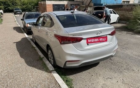 Hyundai Solaris II рестайлинг, 2019 год, 1 300 000 рублей, 8 фотография