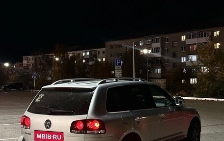Volkswagen Touareg III, 2007 год, 1 100 000 рублей, 2 фотография