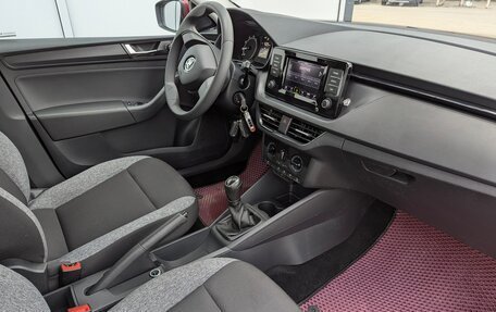 Skoda Rapid II, 2021 год, 1 550 000 рублей, 18 фотография