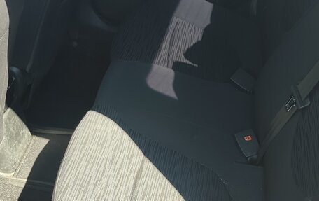 Hyundai Solaris II рестайлинг, 2015 год, 970 000 рублей, 3 фотография