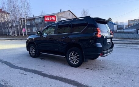 Toyota Land Cruiser Prado 150 рестайлинг 2, 2018 год, 5 500 000 рублей, 12 фотография