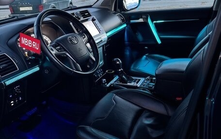 Toyota Land Cruiser Prado 150 рестайлинг 2, 2018 год, 5 500 000 рублей, 14 фотография