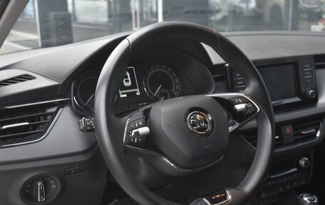 Skoda Rapid II, 2021 год, 1 595 000 рублей, 10 фотография