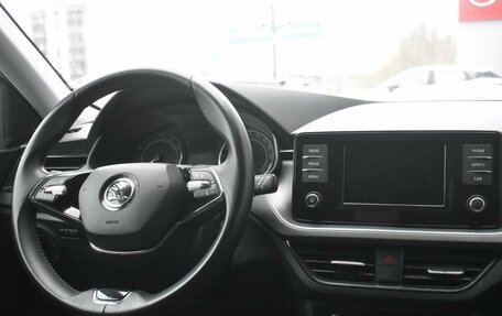 Skoda Rapid II, 2021 год, 1 595 000 рублей, 14 фотография
