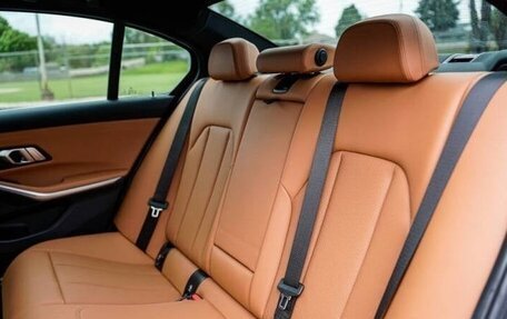 BMW 3 серия, 2022 год, 3 875 000 рублей, 11 фотография