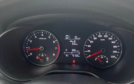 KIA Rio IV, 2018 год, 1 370 000 рублей, 12 фотография