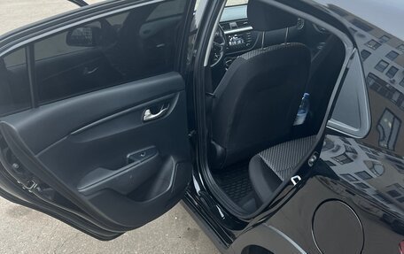 KIA Rio IV, 2018 год, 1 370 000 рублей, 11 фотография