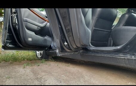 Toyota Avensis III рестайлинг, 2004 год, 610 000 рублей, 8 фотография