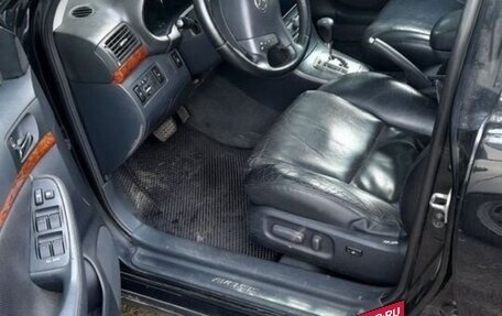 Toyota Avensis III рестайлинг, 2004 год, 610 000 рублей, 4 фотография
